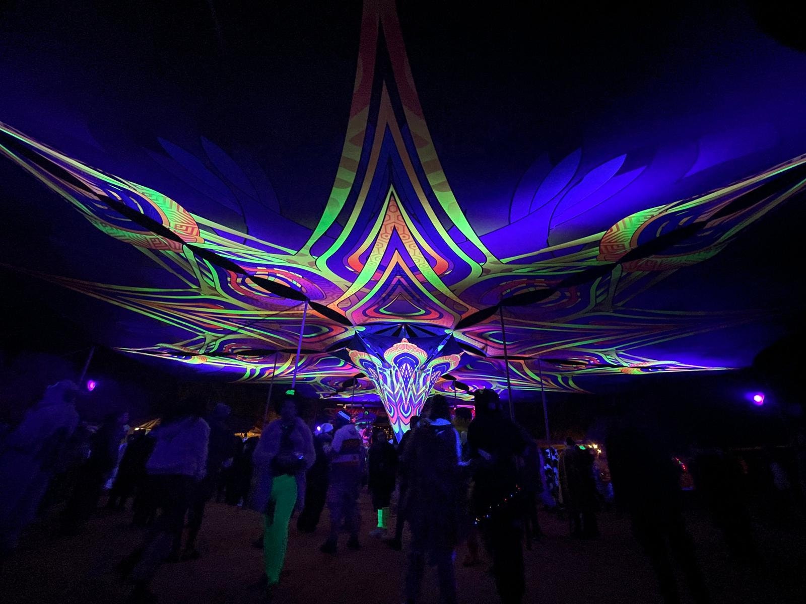 18x18 m UV-Reactive Ceiling Decoration - Hypnoflower - Psychedelic Fluorescent Canopy Festival blacklight PsyTrance decor Trippy hippie goa - Image 3