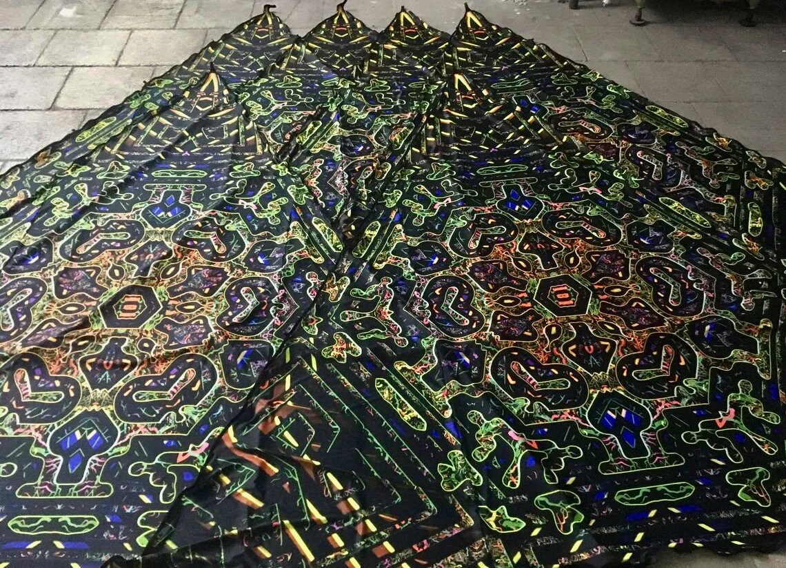 6x6m Festival Canopy, Psychedelic UV-Reactive Ceiling Decoration, Black light tapestry - Image 5