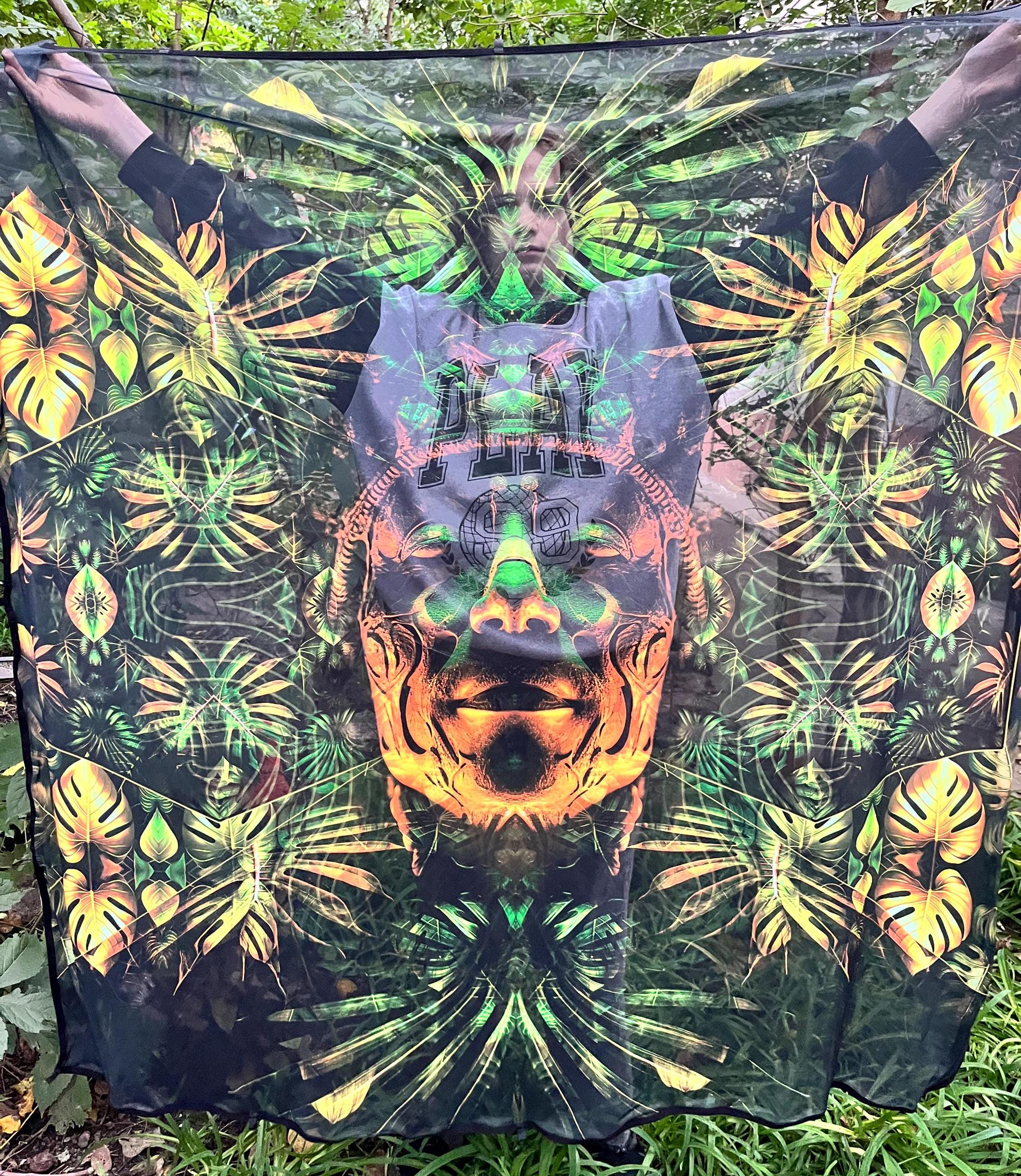 Psychedelic Tapestry - 1 Layer Mesh Blacklight Decor for Trippy Spaces