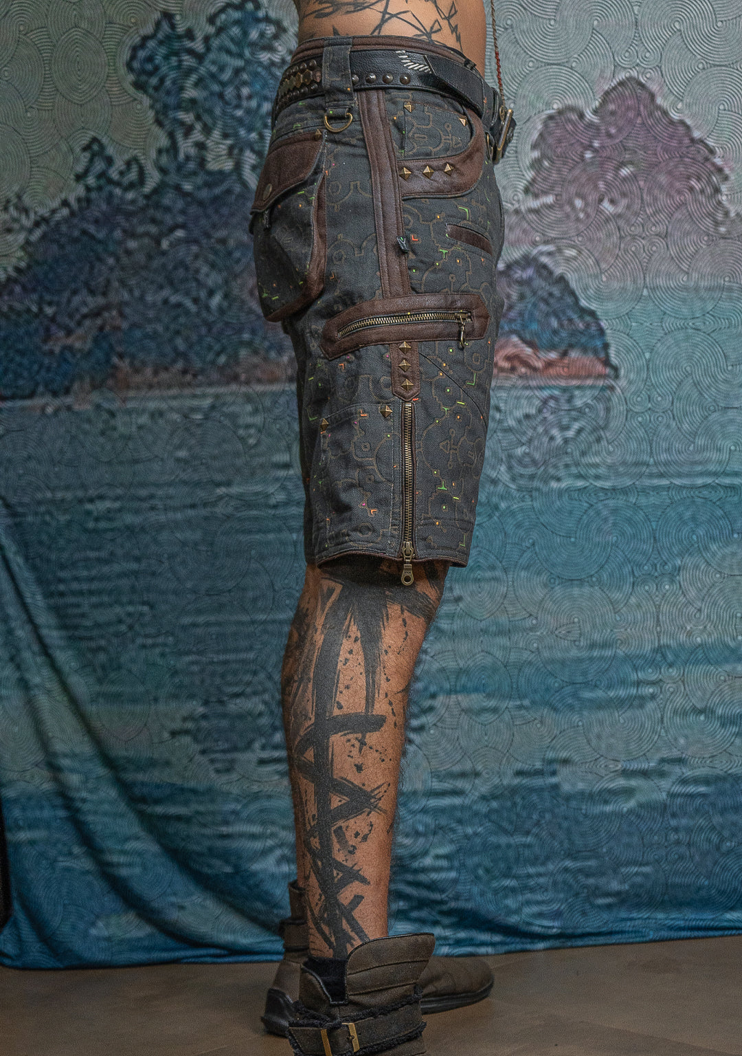 Flying Short Men / Bio Farms Organic Twill / Fake Leather Patches - REBIRTH OF IKARO - Image 16