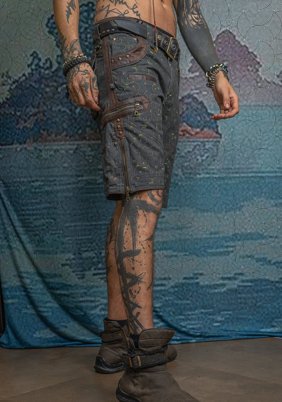 Flying Short Men / Bio Farms Organic Twill / Fake Leather Patches - REBIRTH OF IKARO - Image 12