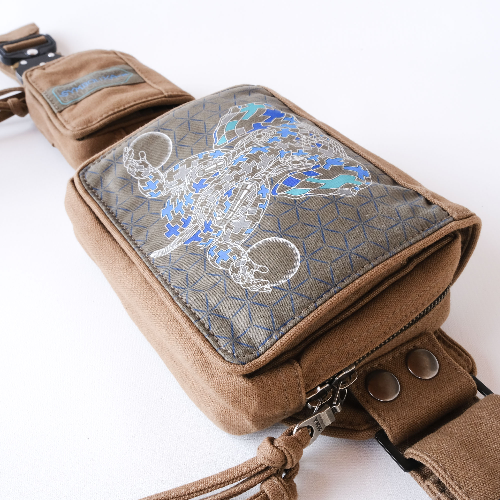 Ganescher Belt Bag - Olive - Image 6