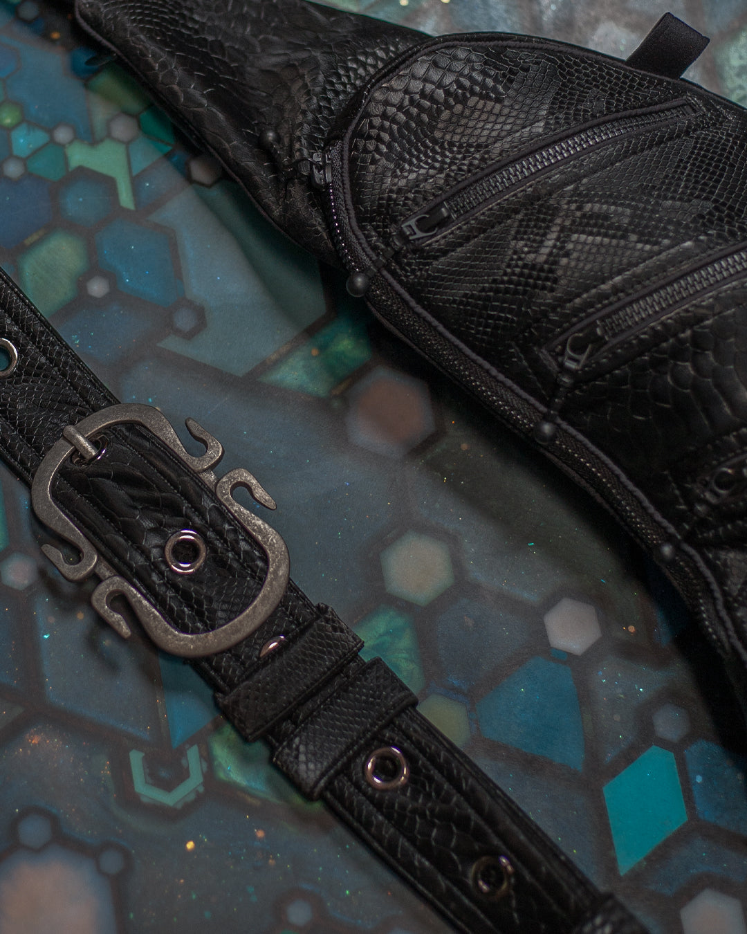 Botta Bag / Fake Leather Hook Buckle - BLAK KOBRA - Image 5