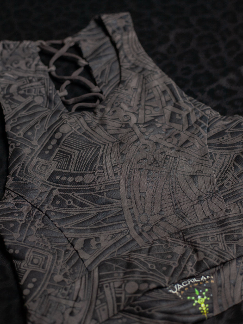 Crop Top ZigZag Drawstring / Bamboo Veg Dye Veg Print - CHARCOAL POPPYFIELDS - Image 3