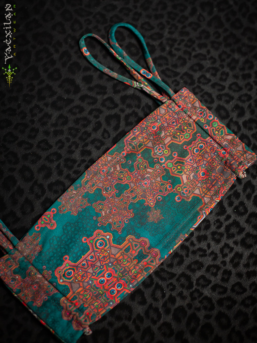 Alternative view of Crop Top Simple / Golden Knits - ATLANTHEON