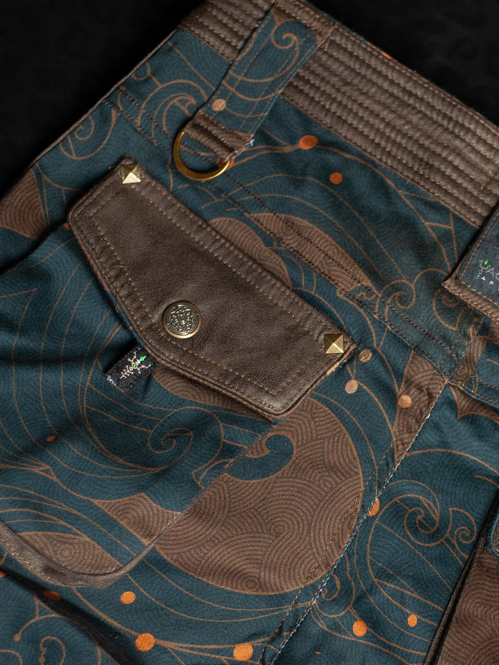 Flying Short Men / Bio Farms Organic Twill / Fake Leather Patches - SHOGUNSEA - Image 9