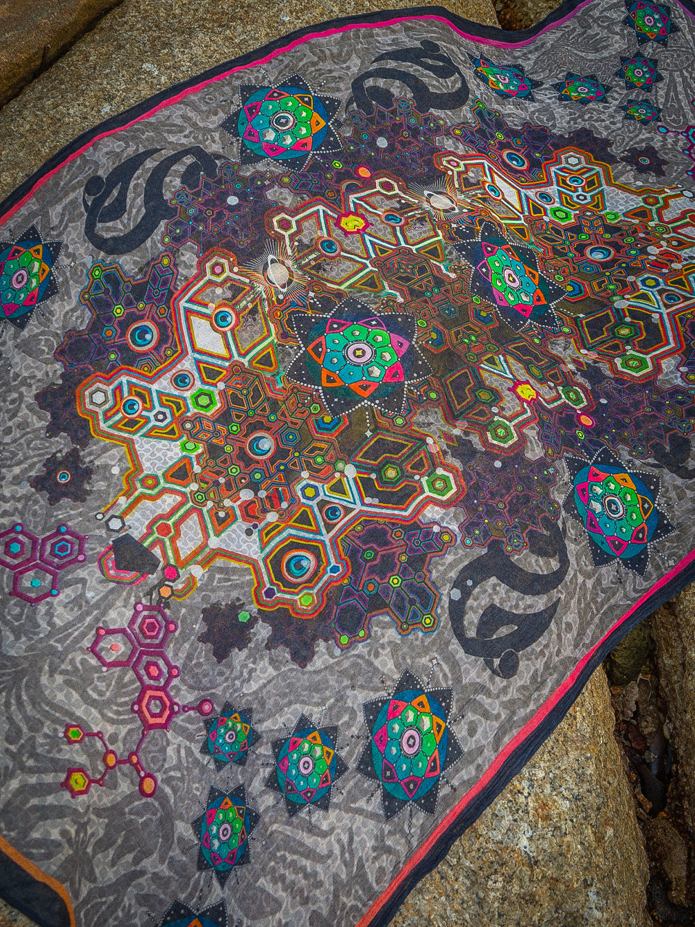 Alternative view of Scarf / Pareo Bamboo - VENADO New