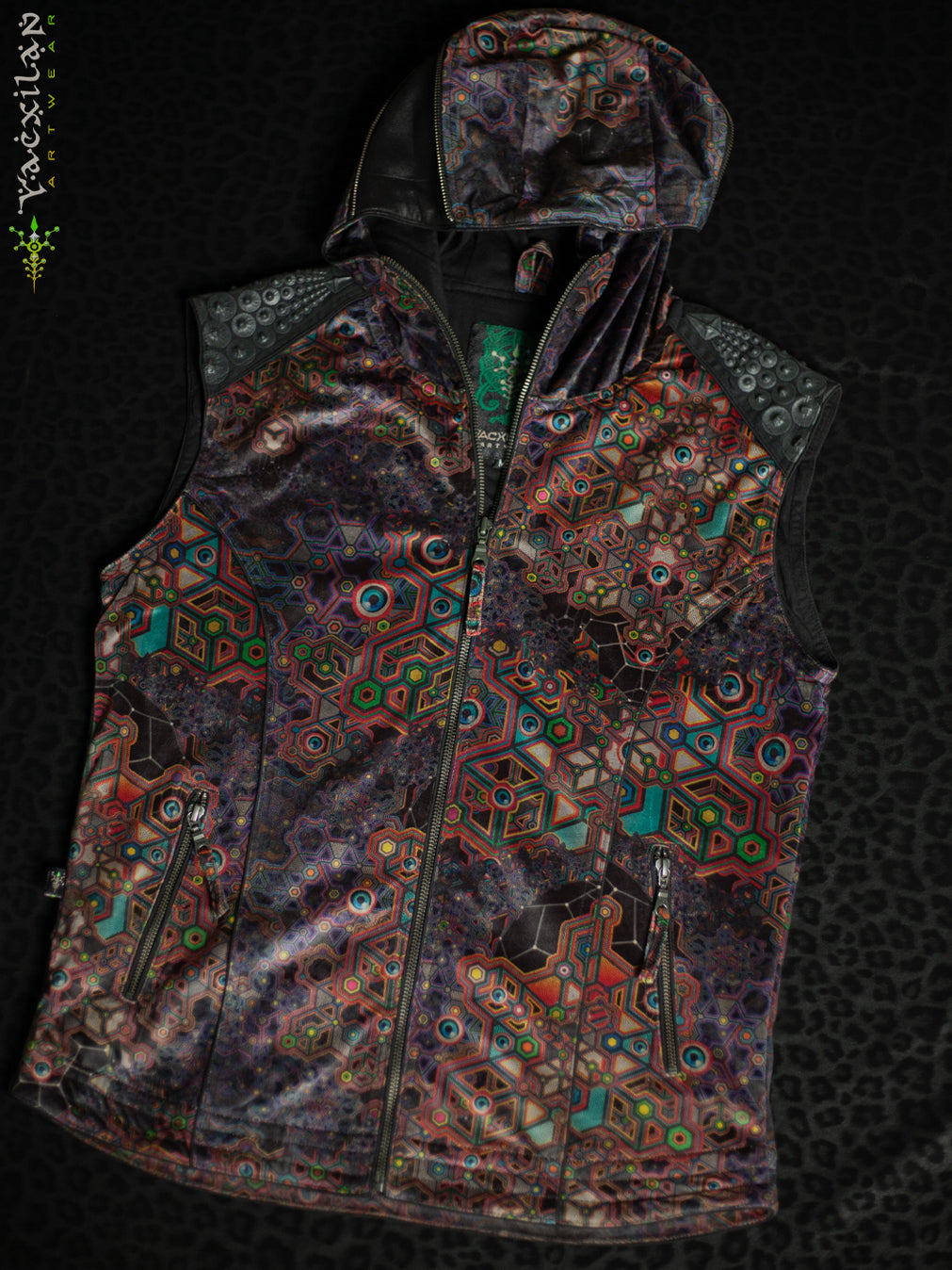 Alternative view of Sleeveless Jacket Men / Velvet Fawn - ASTROCORAL