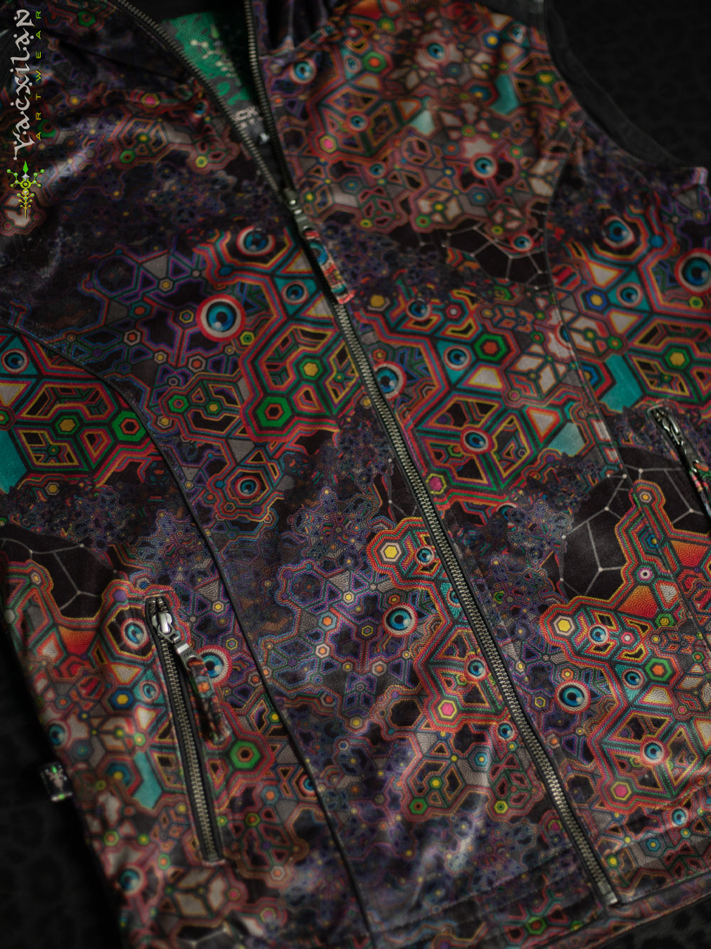 Sleeveless Jacket Men / Velvet Fawn - ASTROCORAL - Image 8