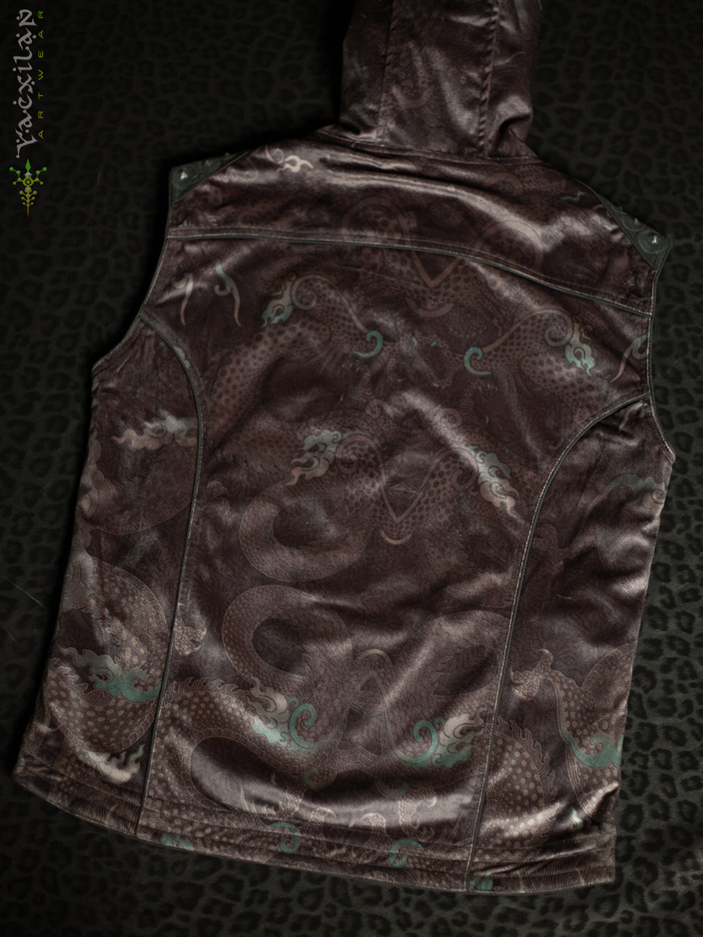 Alternative view of Sleeveless Jacket Men / Velvet Fawn - DRAGONSKIN
