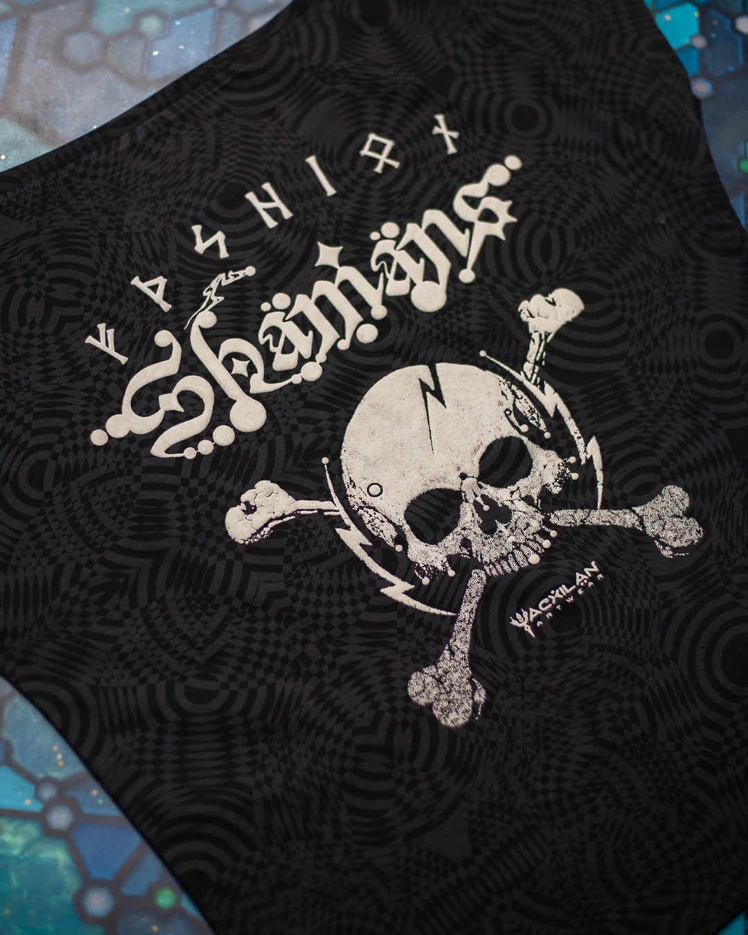 Woman T-Shirt Short Sleeve / Cotton Shinker- WIERD NOISES SHAMANS White