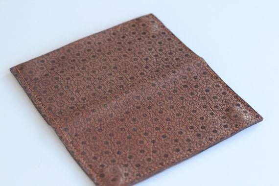 Handcrafted Leather Tobacco Pouch, Hexagon Design, Personalized Gift - Image 4