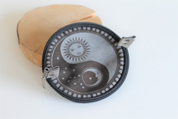 Alternative view of Leather Sun and Moon Rolling Pouch: Grey Yin Yang Mix Bowl