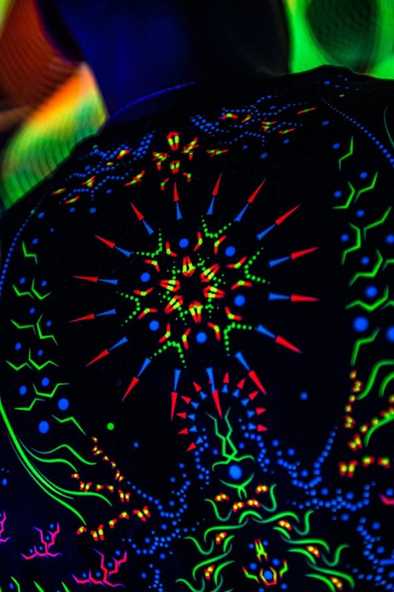 Blacklight Psychedelic and Neon Ultraviolet Active T-shirt "Master of Portals" for Men and Unisex, Psytrance Goa Party - Image 5