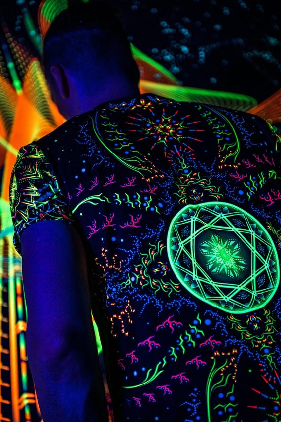 Blacklight Psychedelic and Neon Ultraviolet Active T-shirt "Master of Portals" for Men and Unisex, Psytrance Goa Party - Image 3
