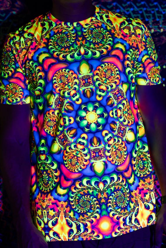 Blacklight Psychedelic and Neon Ultraviolet Active T-shirt "Fractal Curls" for Men and Unisex